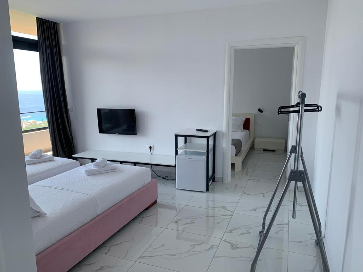 Wait 'N Sea Hotel Himarë Eksteriør billede