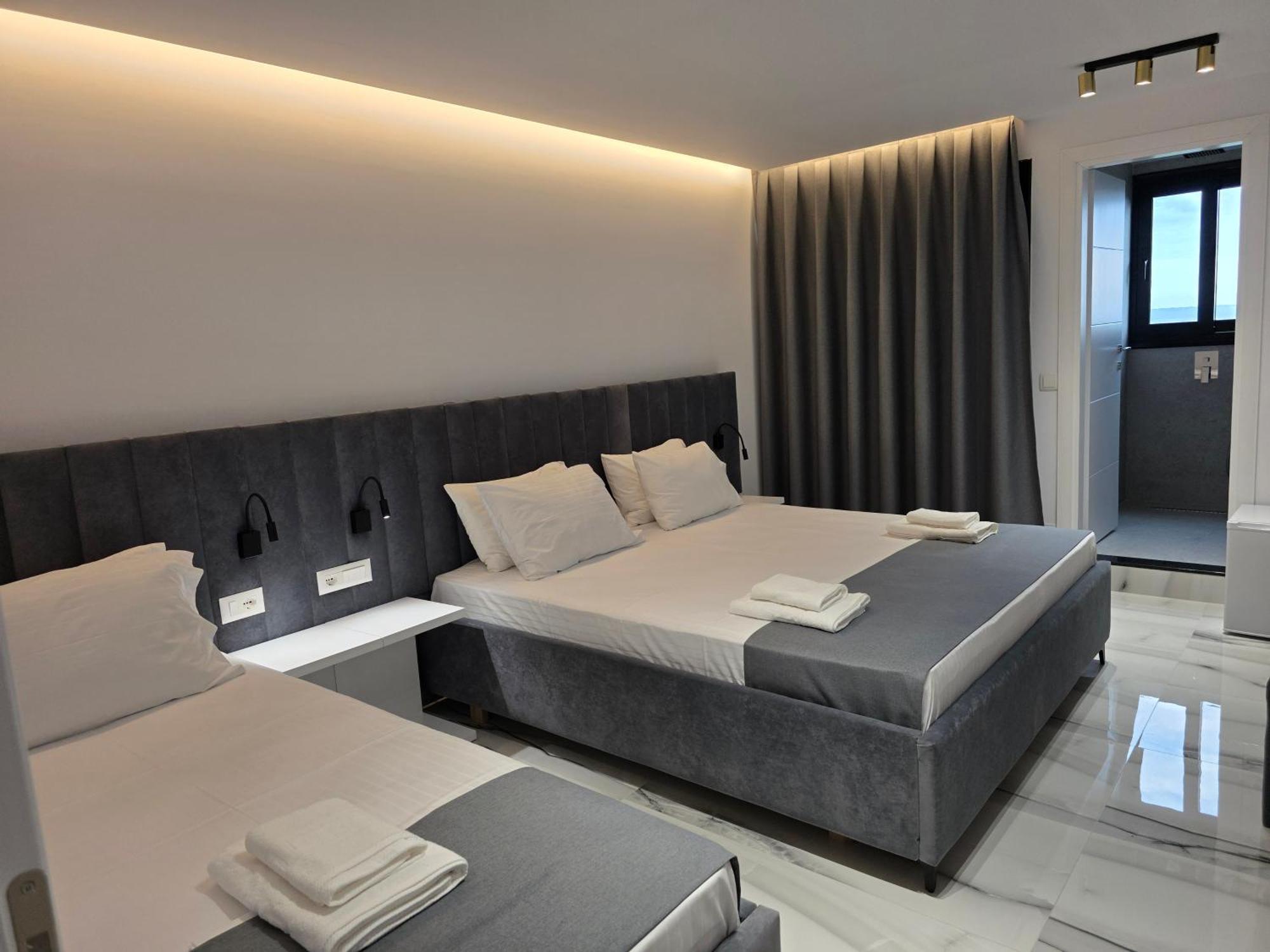 Wait 'N Sea Hotel Himarë Eksteriør billede