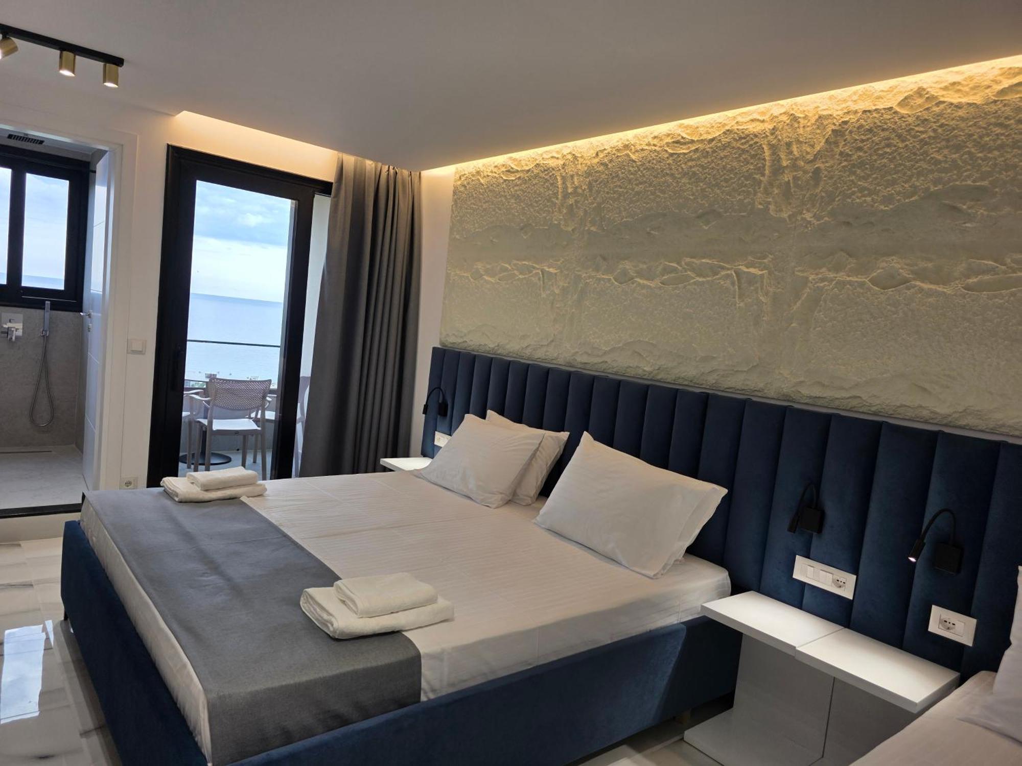 Wait 'N Sea Hotel Himarë Eksteriør billede